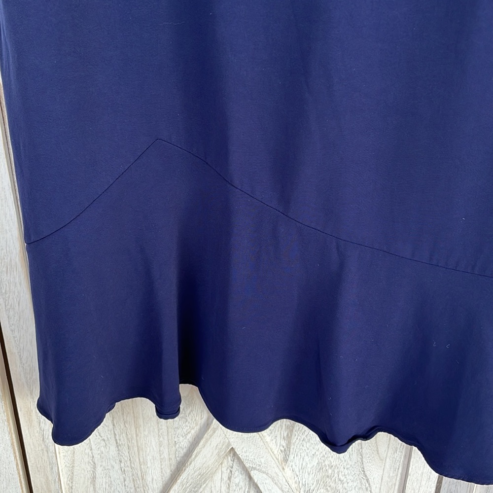 Boden navy crepe flutter dress